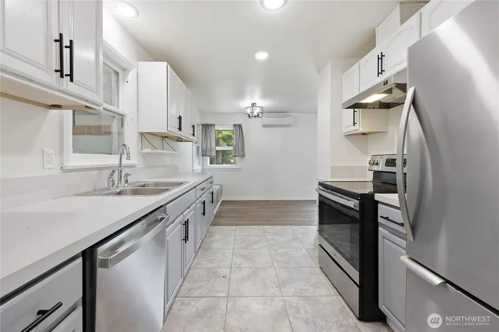 2227 Sidney Avenue Port Orchard WA 98366