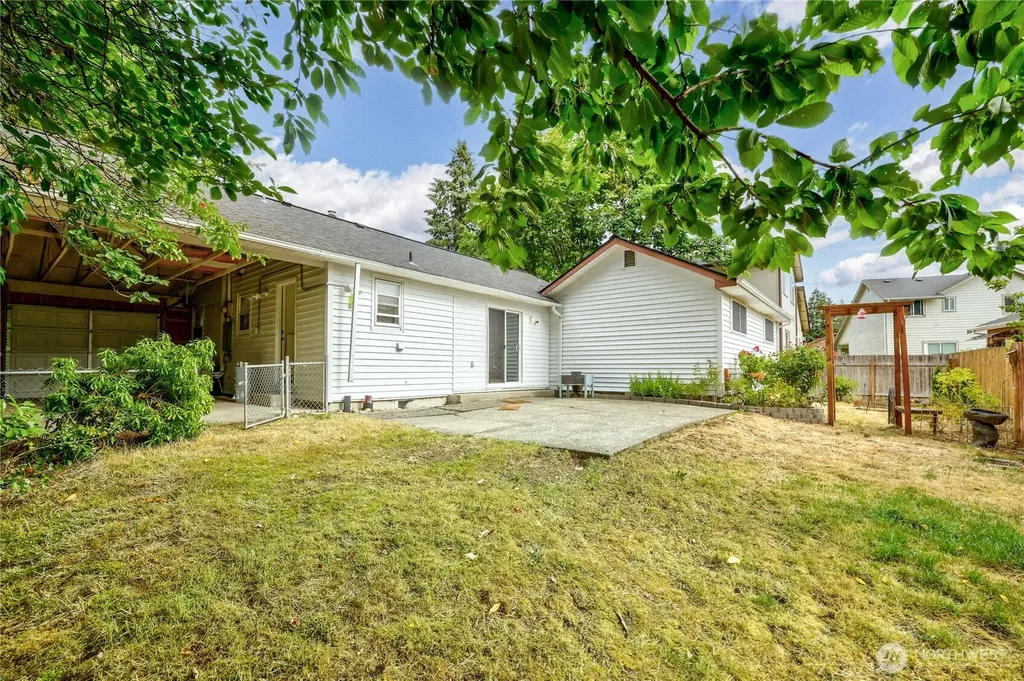 2227 Sidney Avenue Port Orchard WA 98366