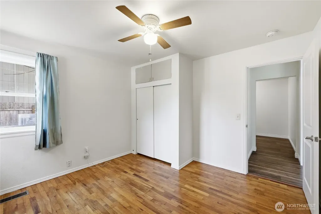 2227 Sidney Avenue Port Orchard WA 98366