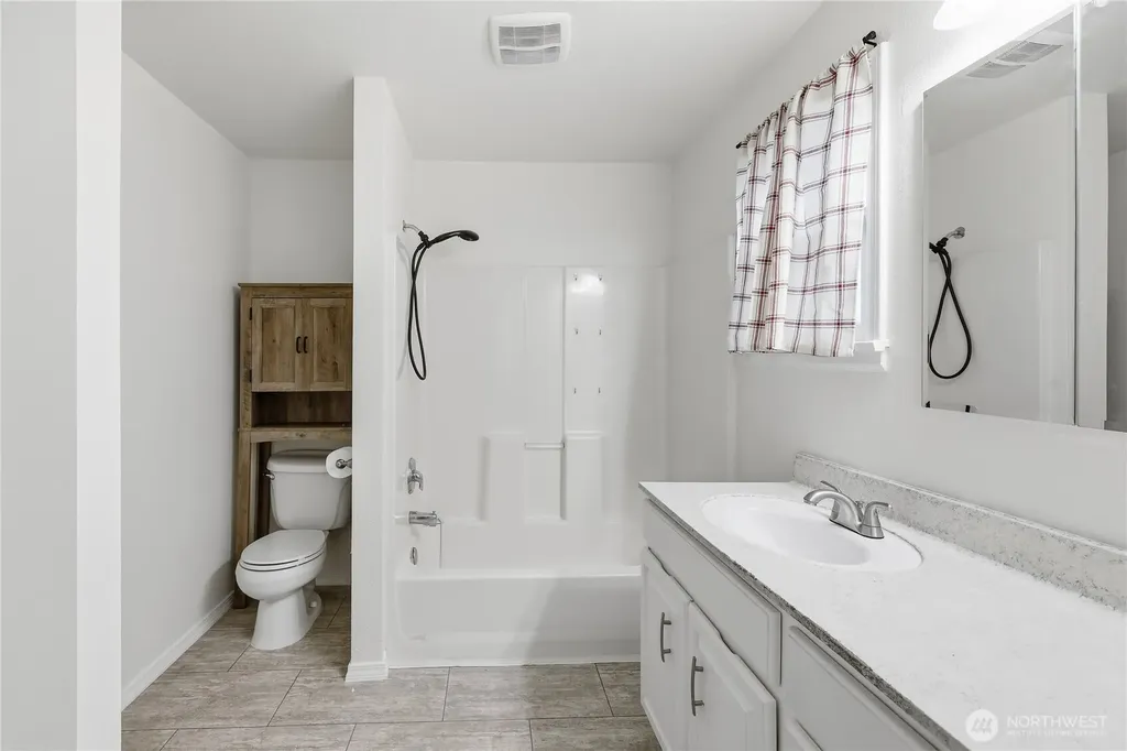 2227 Sidney Avenue Port Orchard WA 98366