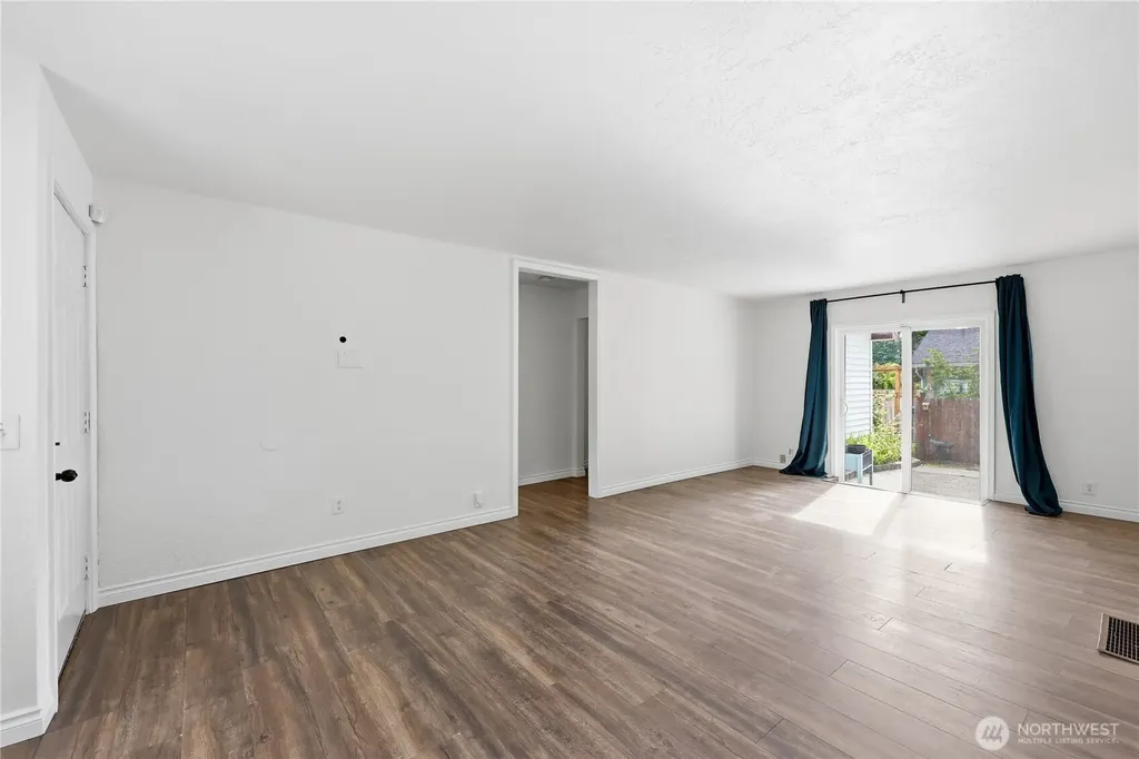 2227 Sidney Avenue Port Orchard WA 98366