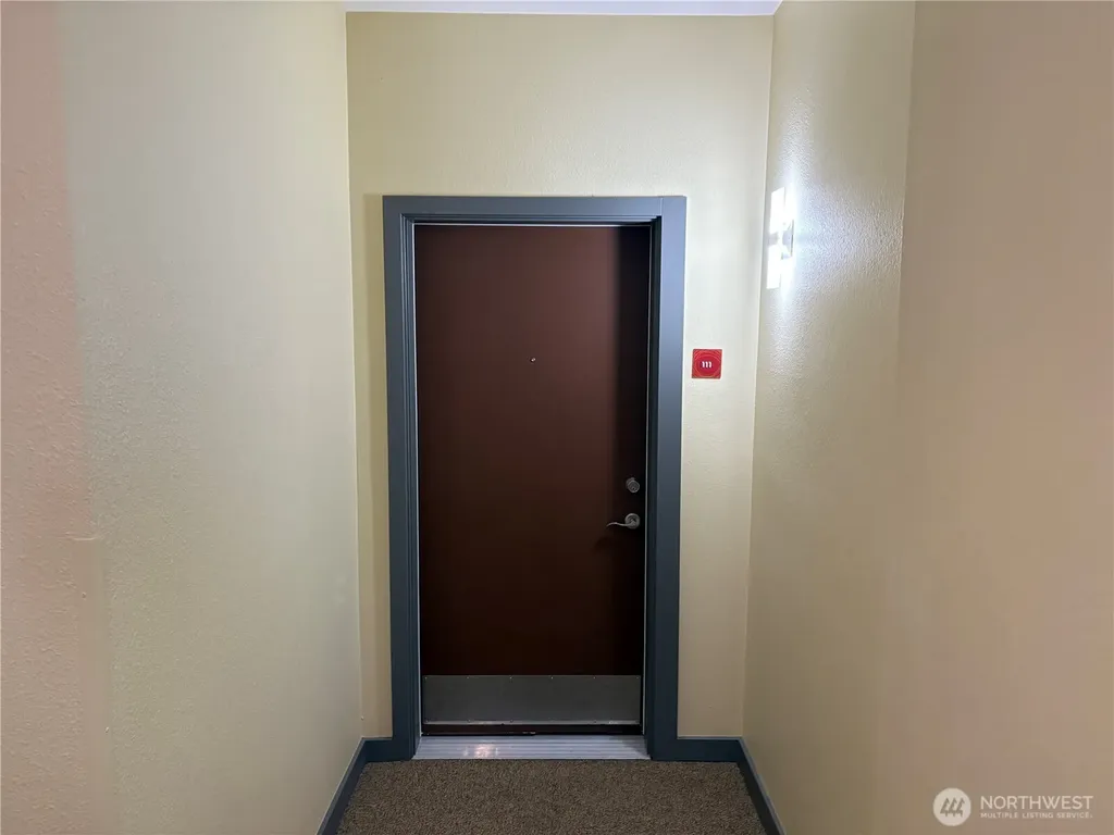 225 Logan Avenue S Renton WA 98057