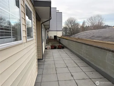 225 Logan Avenue S Renton WA 98057