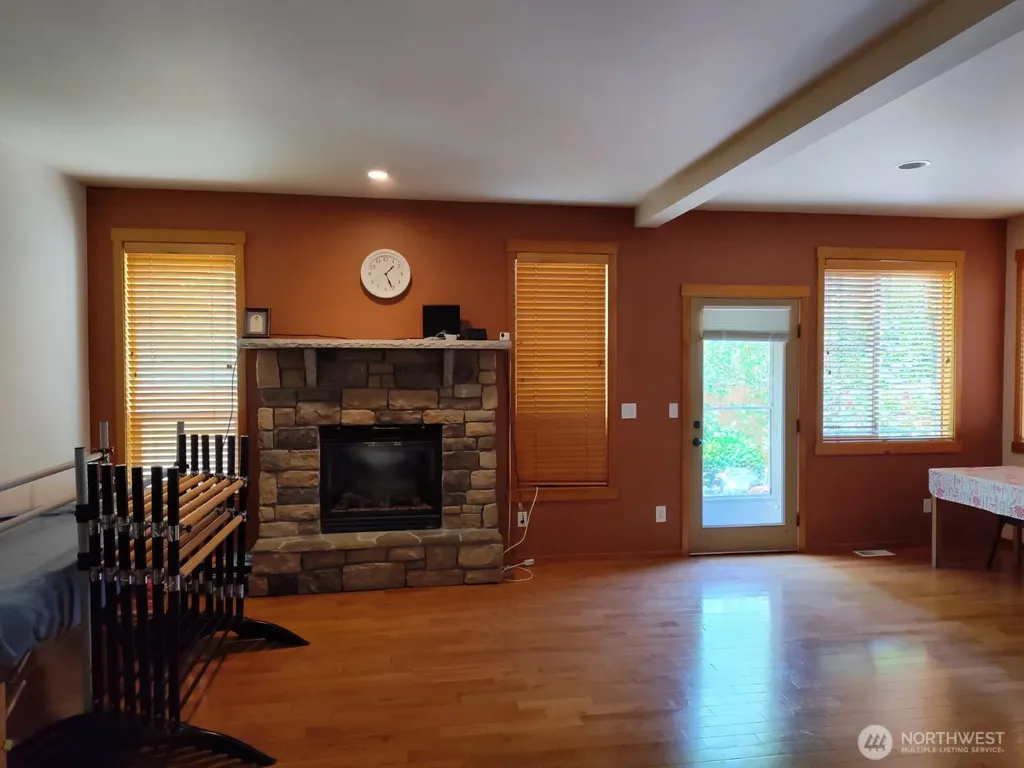 15904 36th Avenue W Lynnwood WA 98087