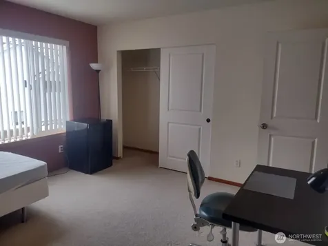 15904 36th Avenue W Lynnwood WA 98087