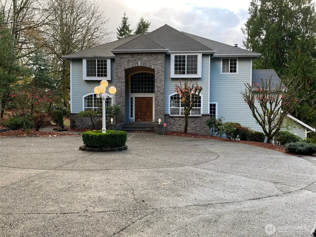 19129 SE 145th Street Renton WA 98059