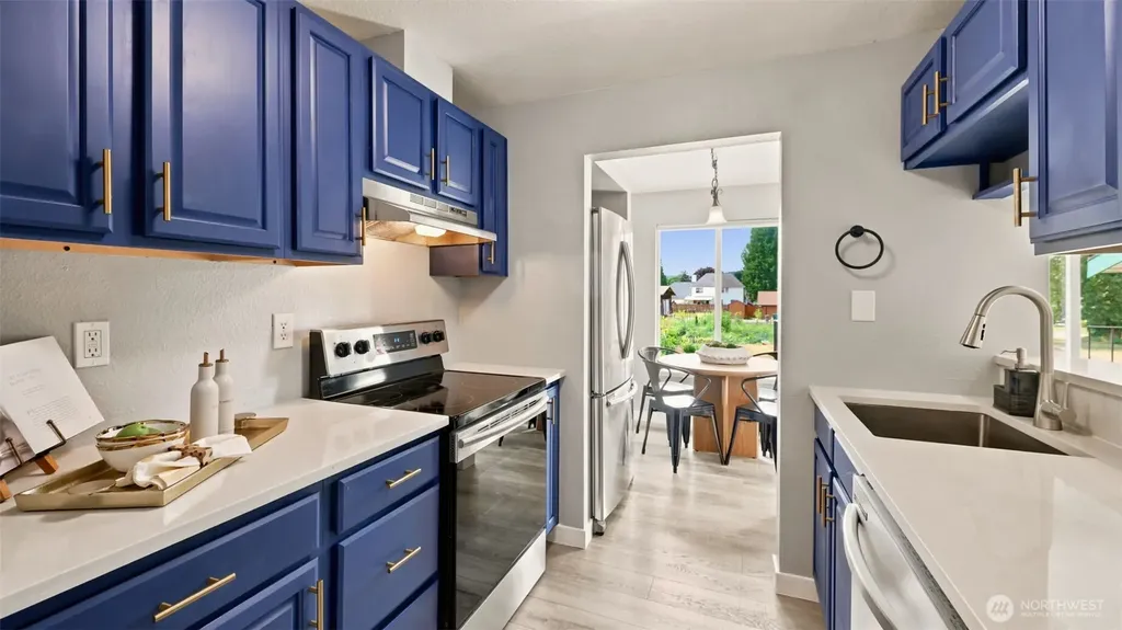 1102 8th Street NE Auburn WA 98002