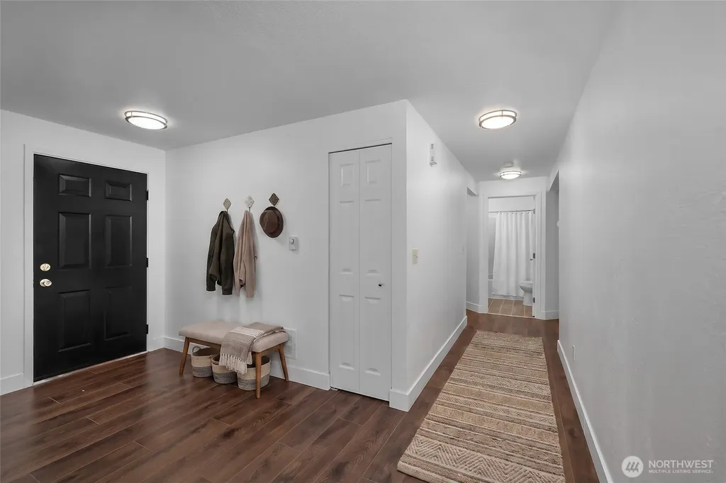 40 E Lambeth Way Shelton WA 98584
