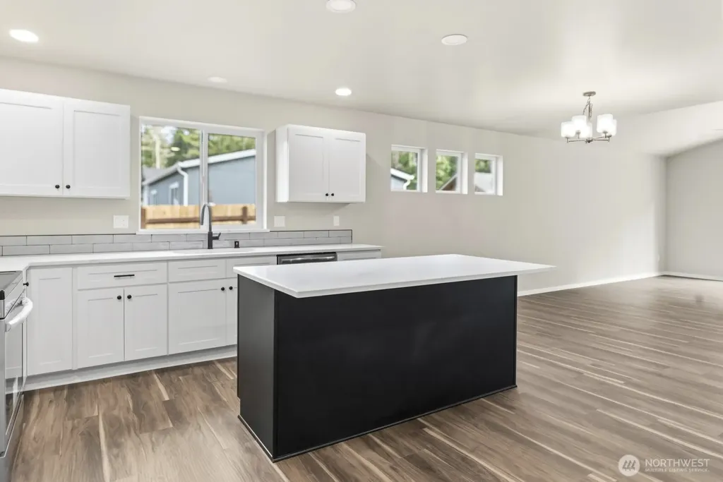 680 NE Haven Lake Drive Tahuya WA 98588