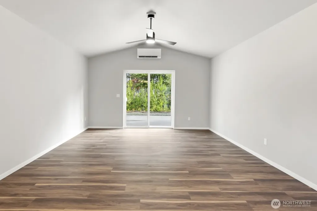 680 NE Haven Lake Drive Tahuya WA 98588