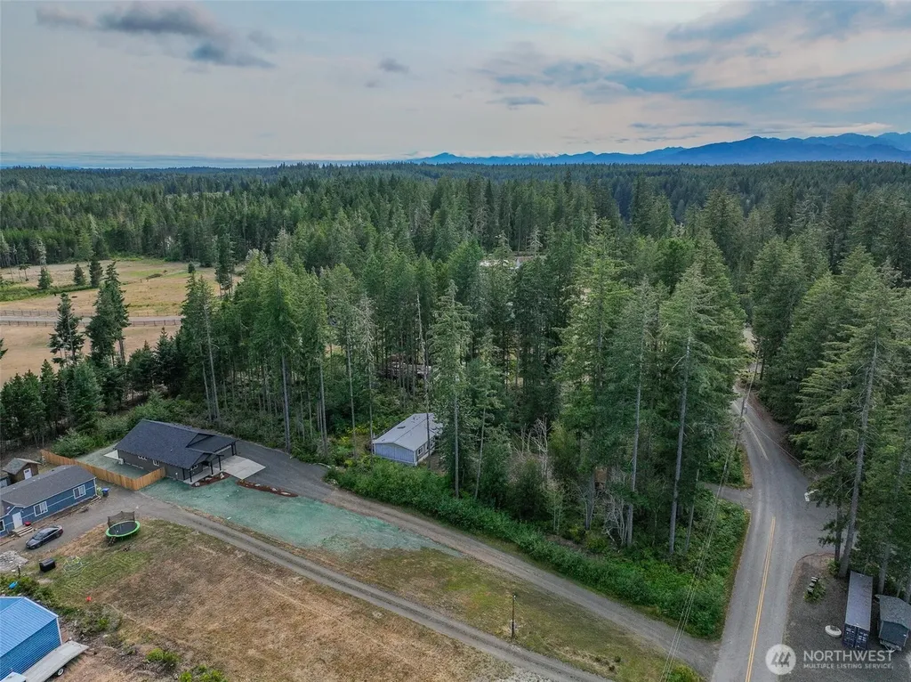 680 NE Haven Lake Drive Tahuya WA 98588