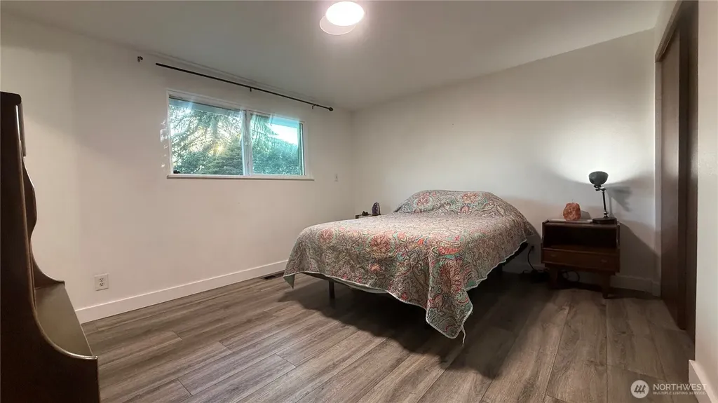 22045 Peter Grubb Road SE Renton WA 98058