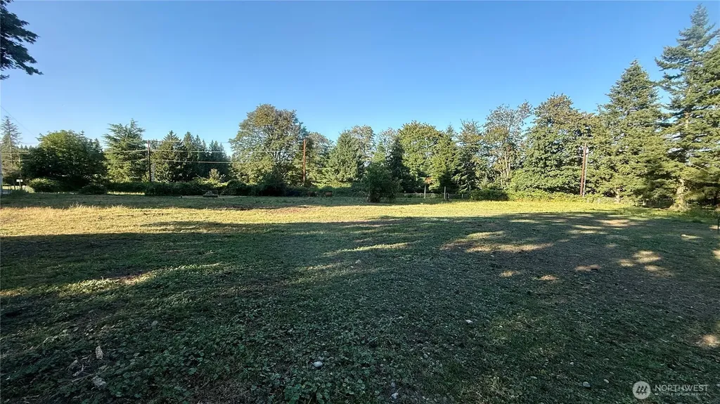 22045 Peter Grubb Road SE Renton WA 98058