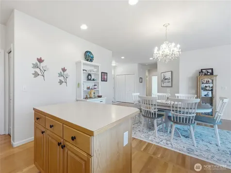 1494 Eastmont Avenue East Wenatchee WA 98802