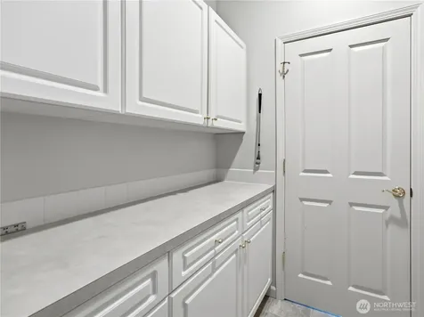 1494 Eastmont Avenue East Wenatchee WA 98802