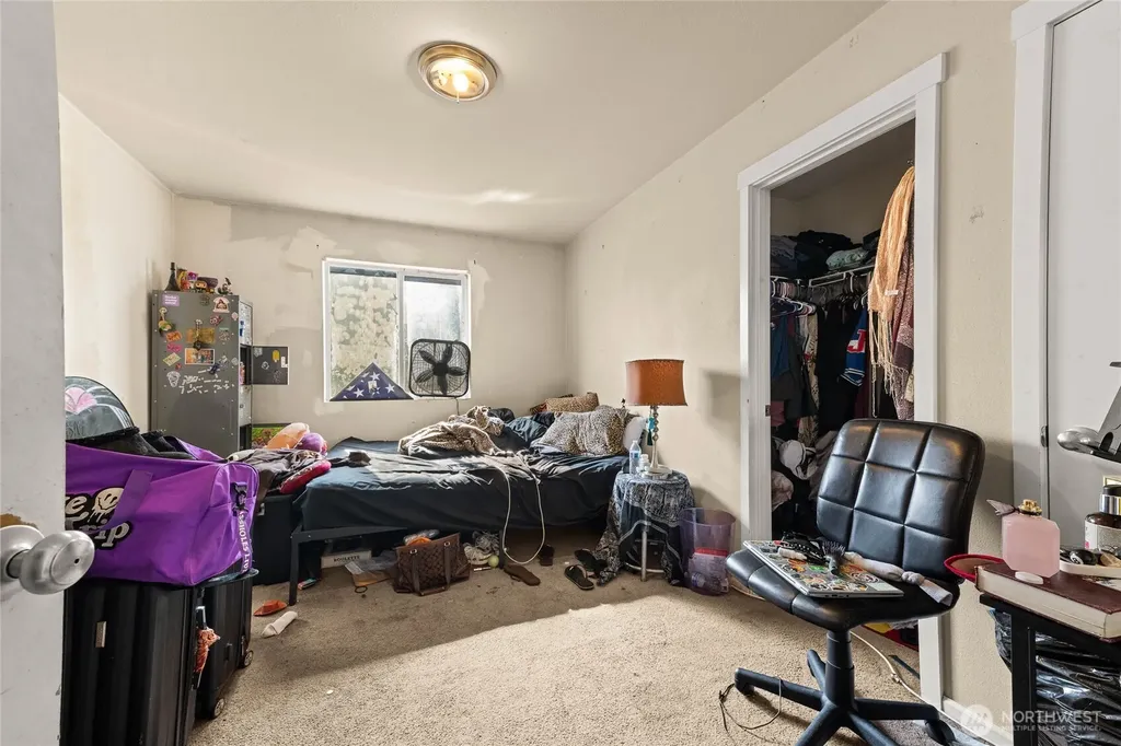 1905 198th Street E Spanaway WA 98387