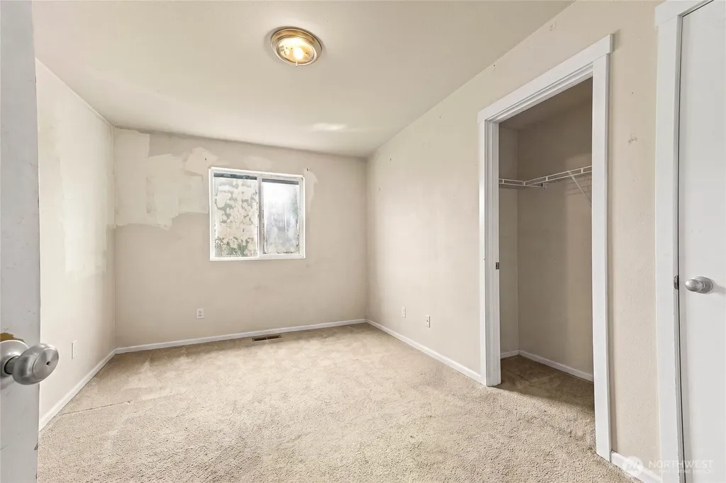 1905 198th Street E Spanaway WA 98387