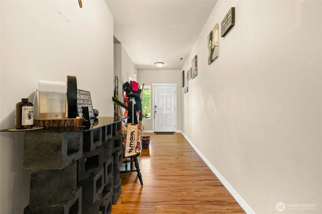 1905 198th Street E Spanaway WA 98387