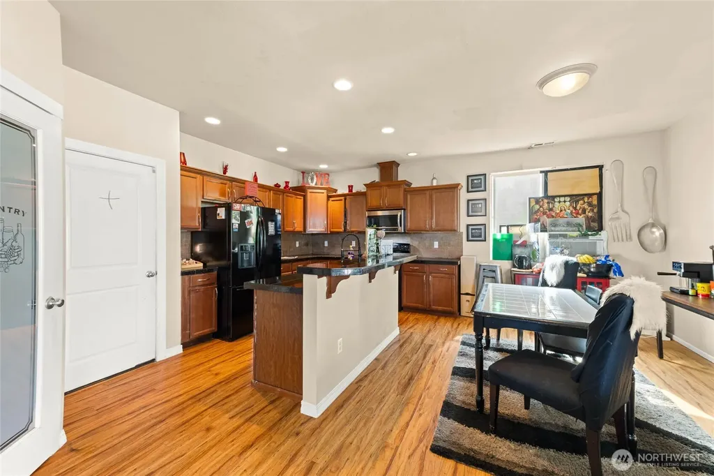 1905 198th Street E Spanaway WA 98387