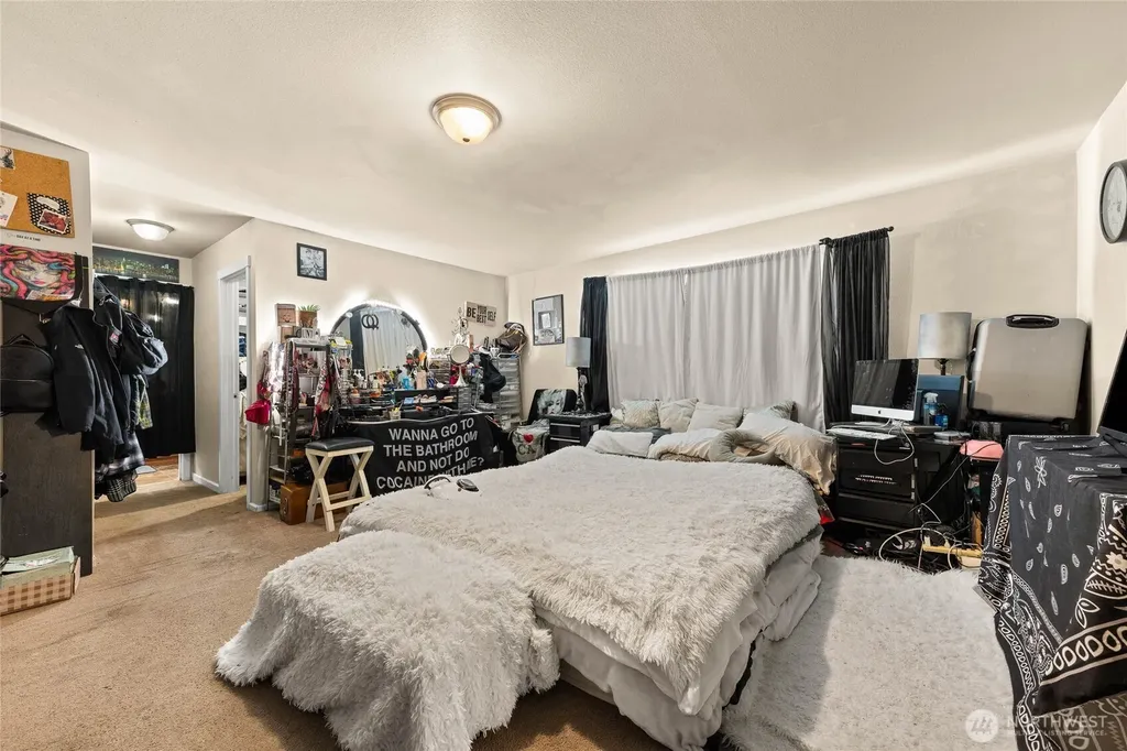 1905 198th Street E Spanaway WA 98387