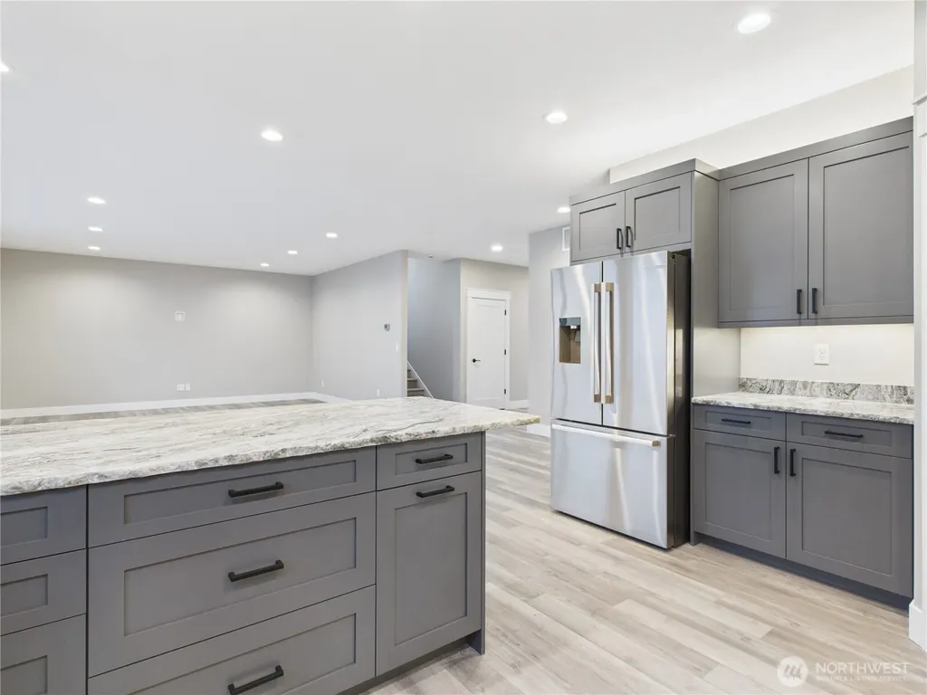 857 NE Tyler Place East Wenatchee WA 98802