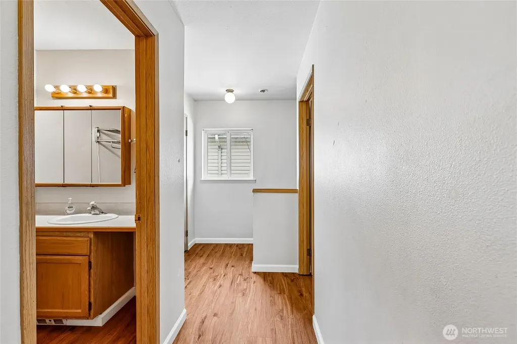 2110 Highland Avenue Everett WA 98201