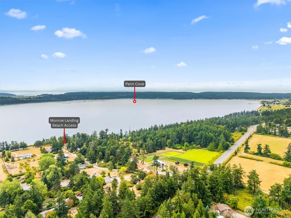 822 Walker Avenue Oak Harbor WA 98277