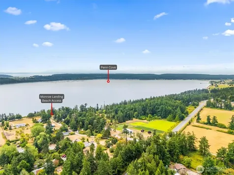 822 Walker Avenue Oak Harbor WA 98277