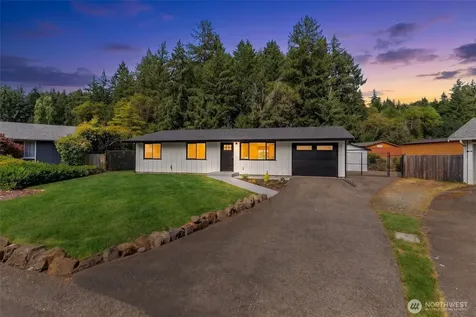 9101 Fawnlilly Circle W Tacoma WA 98467