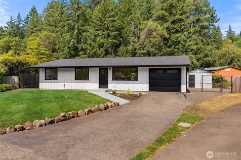 9101 Fawnlilly Circle W Tacoma WA 98467