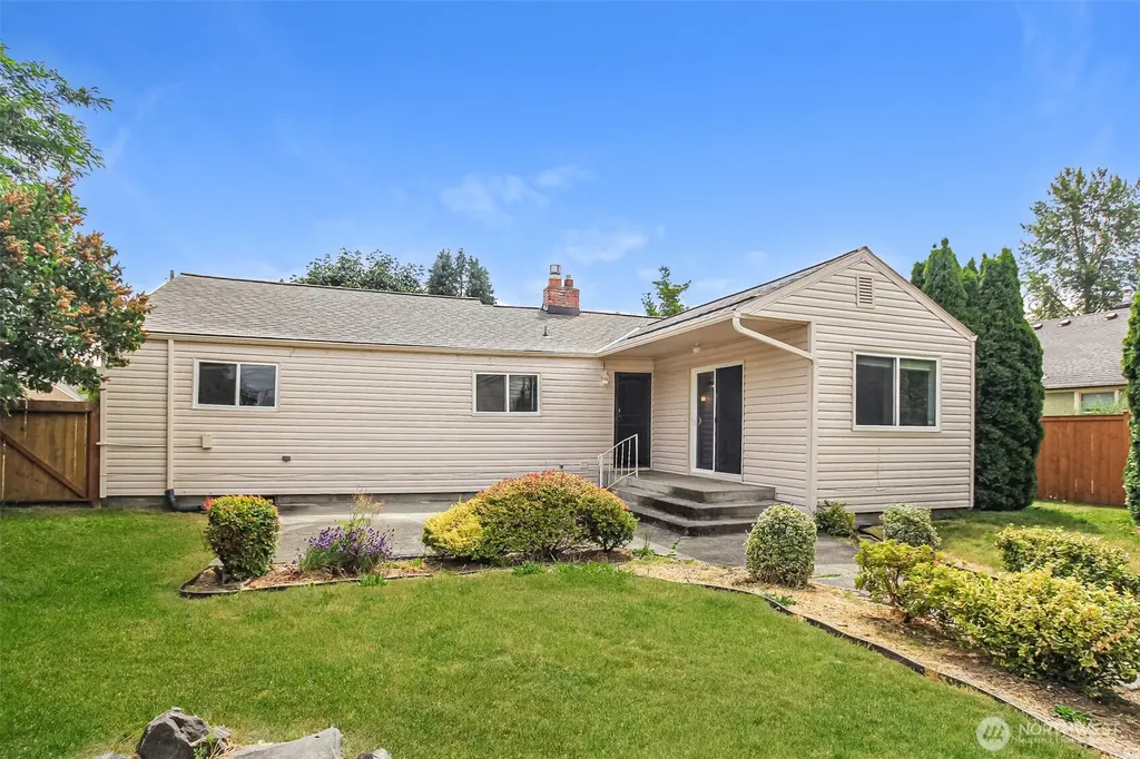 6426 G Street Tacoma WA 98408