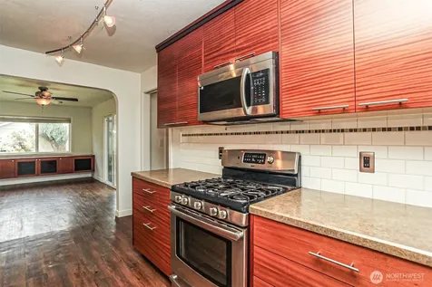 6426 G Street Tacoma WA 98408