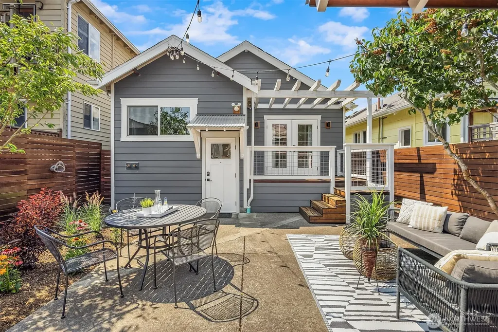3026 62nd Avenue SW Seattle WA 98116