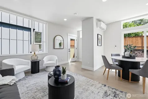 1407 29th Avenue Seattle WA 98122