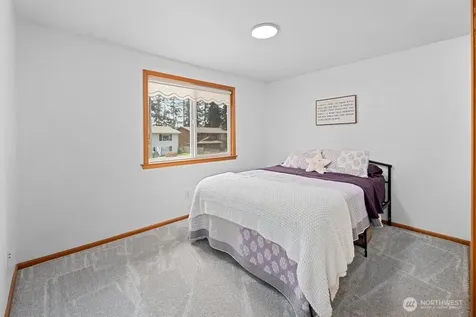 5223 128th Place NE Marysville WA 98271