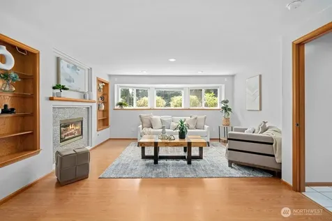 5223 128th Place NE Marysville WA 98271