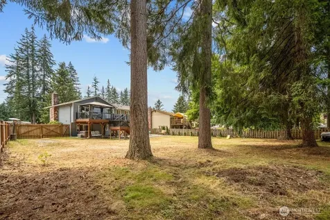 5223 128th Place NE Marysville WA 98271