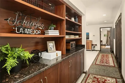 6815 E Mercer Way Mercer Island WA 98040