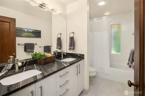 6815 E Mercer Way Mercer Island WA 98040