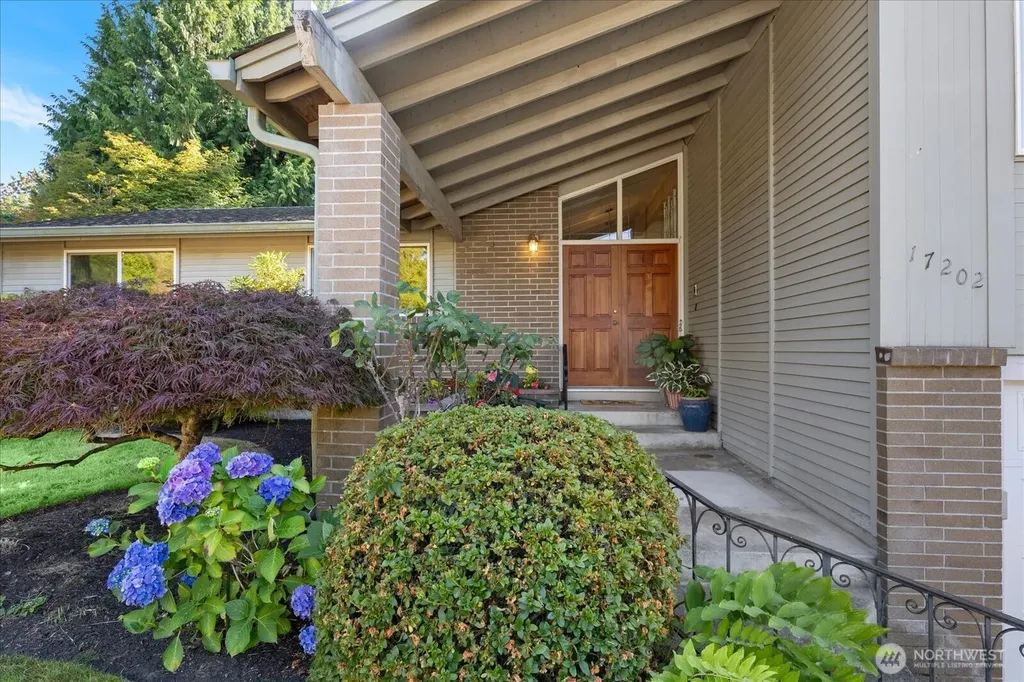 17202 Sealawn Place Edmonds WA 98026