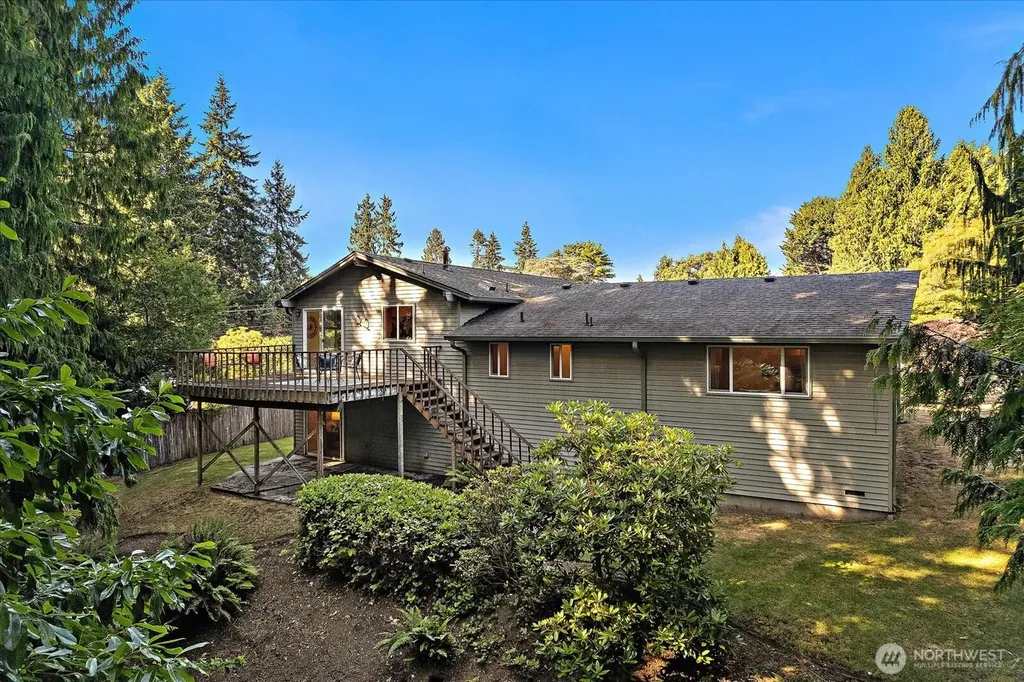 17202 Sealawn Place Edmonds WA 98026