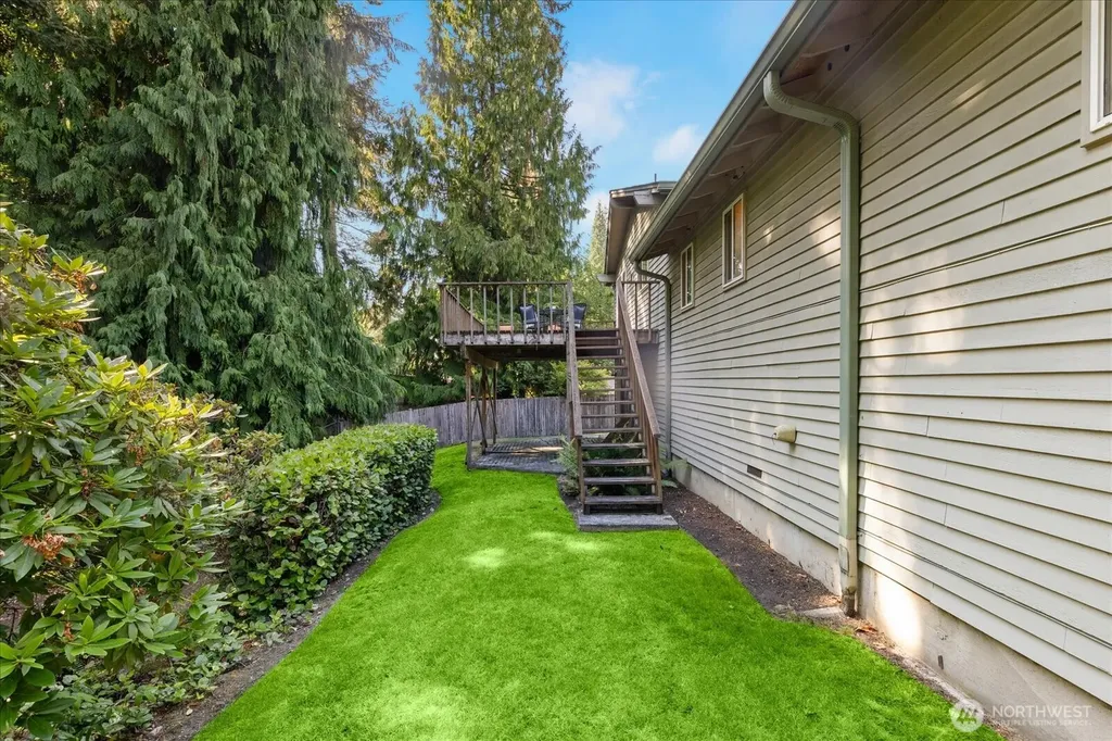 17202 Sealawn Place Edmonds WA 98026