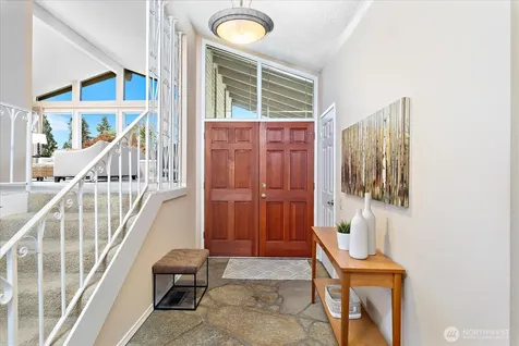 17202 Sealawn Place Edmonds WA 98026