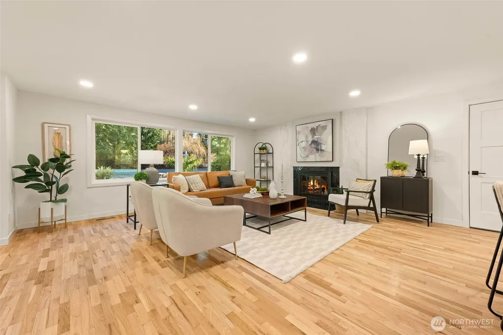 20249 149th Place NE Woodinville WA 98072