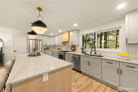 20249 149th Place NE Woodinville WA 98072
