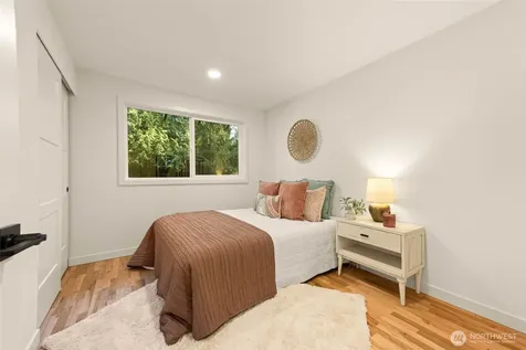 20249 149th Place NE Woodinville WA 98072