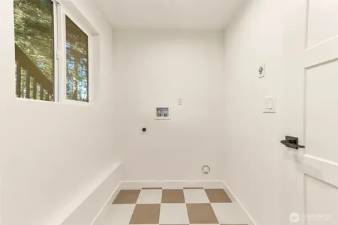 20249 149th Place NE Woodinville WA 98072