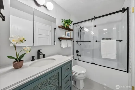 17508 NE 160th Street Woodinville WA 98072