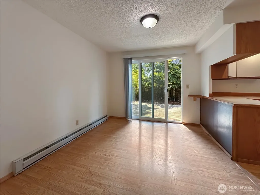 6909 133rd Court NE Redmond WA 98052