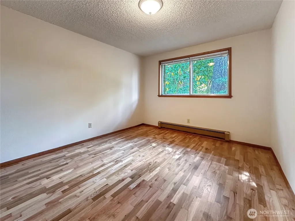 6909 133rd Court NE Redmond WA 98052